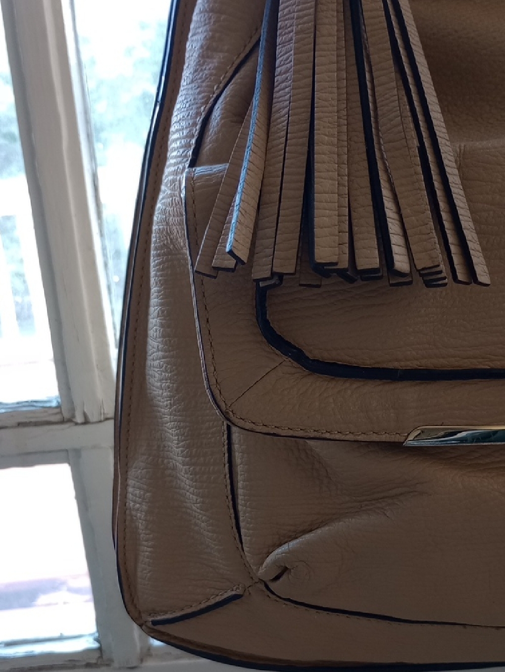 COACH Large Gorgeous Golden Leather HOBO/ Shoulder BAG # 28381 - Picture 4 of 14